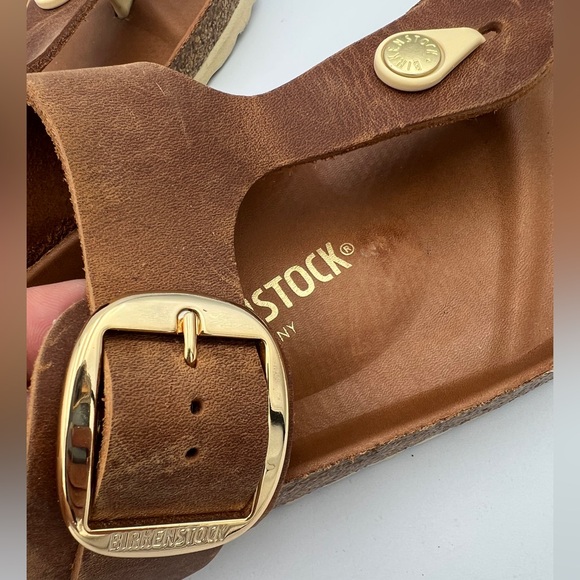 Birkenstock Gizeh Womens Size 8 Cognac Leather Big Buckle Sandals EU 39 NEW - Picture 7 of 14
